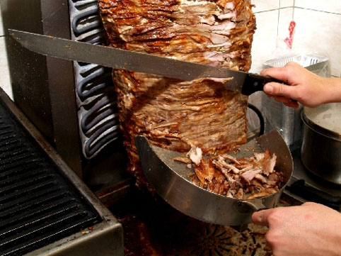 Bakıda dönərə at əti, eşşək əti qatılır?