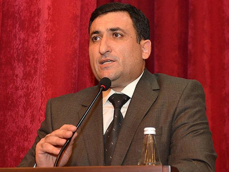 Rektorun qarajını sökdülər - Nazirliyi məhkəməyə verdi
