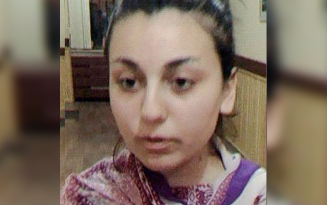 Gəncləri seks tələsinə salan qız məhkəmə zalında həbs olundu