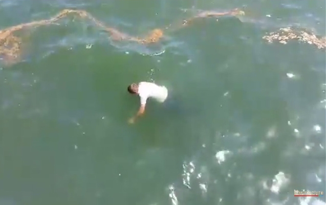 Akademiya tələbəsi bulvarda özünü niyə dənizə atdı? - TƏFƏRRÜAT