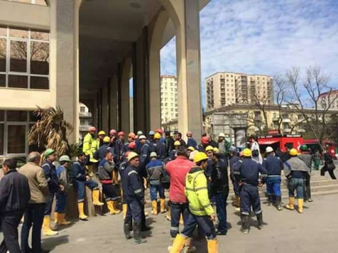 “Bakı Metropoliteni”nin işçiləri etiraz aksiyası keçirdi