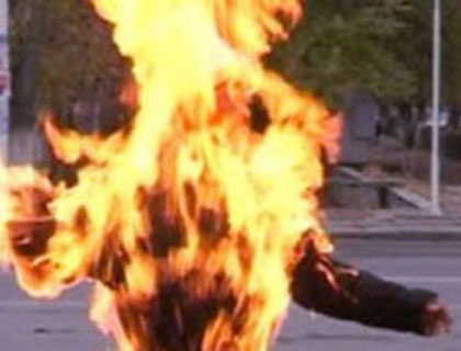 Bakıda tükürpədici hadisə: paltarı od tutub yandı və öldü
