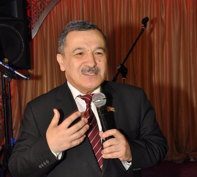 "Cenifer Lopesin bir mahnısı 1 milyard dəfə izlənilir amma..." - Deputat