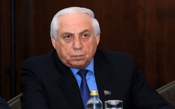 "Valideynlər tənbəllikdən uşaqları repetitor yanına göndərir" - Hadı Rəcəbli