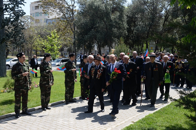 Nəsimi rayonunda II Dünya Müharibəsində tarixi Qələbənin 72-ci ildönümü qeyd olunub