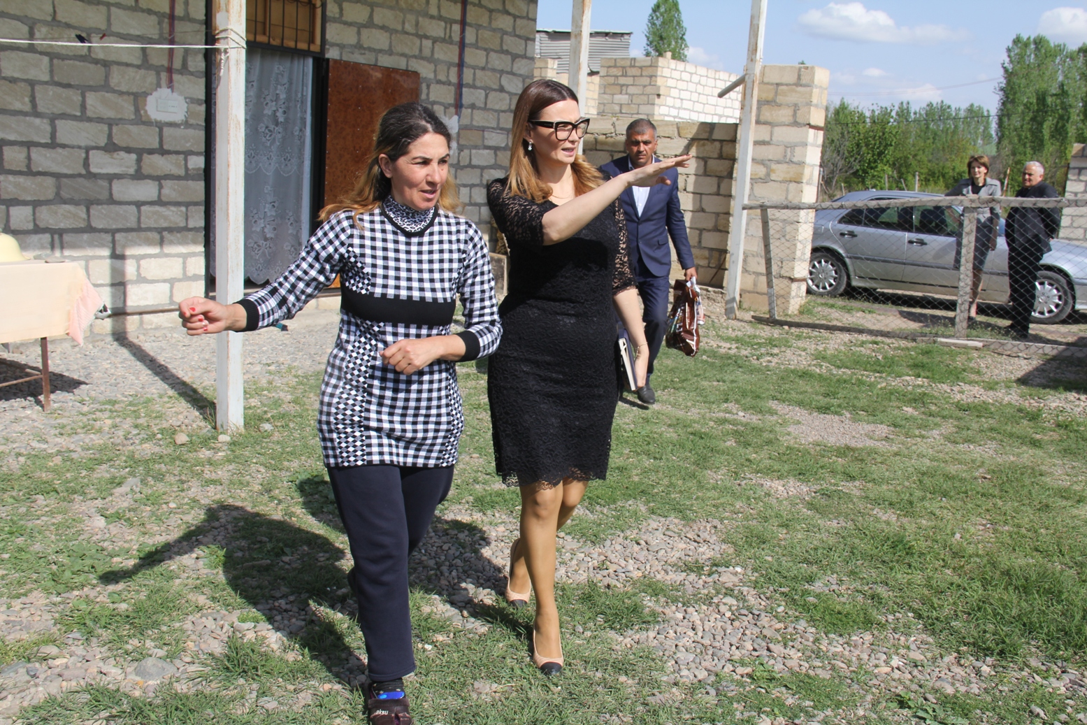 Millət vəkili Qənirə Paşayeva Tovuzda sakinlərlə görüşüb, qayğı və problemləri ilə maraqlanıb