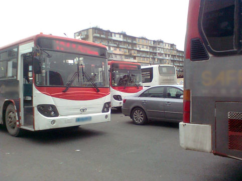 Bakıda bu avtobusların marşrutu dəyişəcək