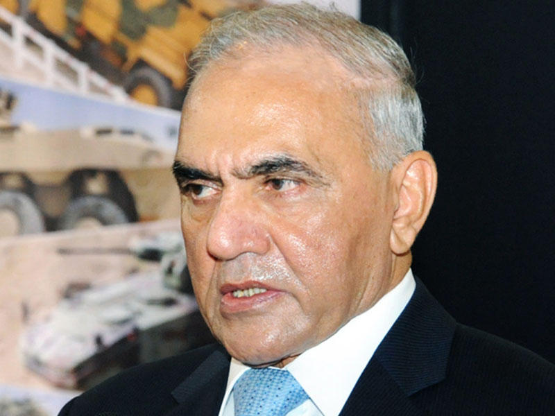"Dünyanın 10 ölkəsinə silah-sursat ixracına başlamışıq" - Nazir