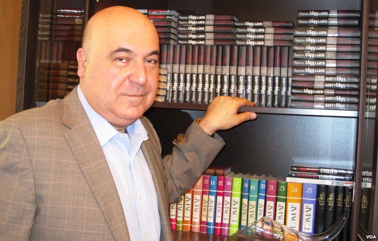 Çingiz Abdullayevdən şok sözlər: "Torpaqları ermənilər almayıb, bizimkilər qoyub qaçıb" - VİDEO