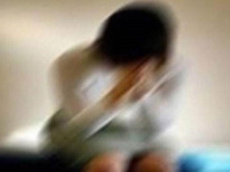 Arvadını heyvanlarla cinsi əlaqəyə məcbur edən ər tutuldu