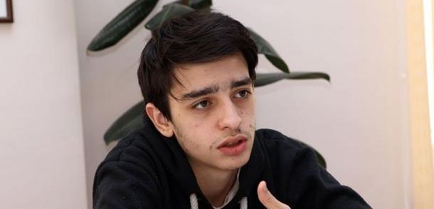 "Anam deyir, azərbaycanlı qızla evlənməyin"- Suriyalı tələbə