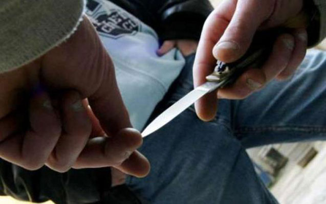 500 manata görə xalası oğlunu ürəyindən bıçaqladı – Biləsuvarda qanlı olay