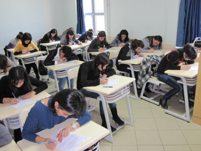 Müəllimlərə pis xəbər: ixtisarlar olacaq 