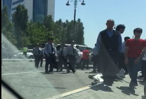 Bakıda dəhşətli qəza: Yaralılar var – VİDEO