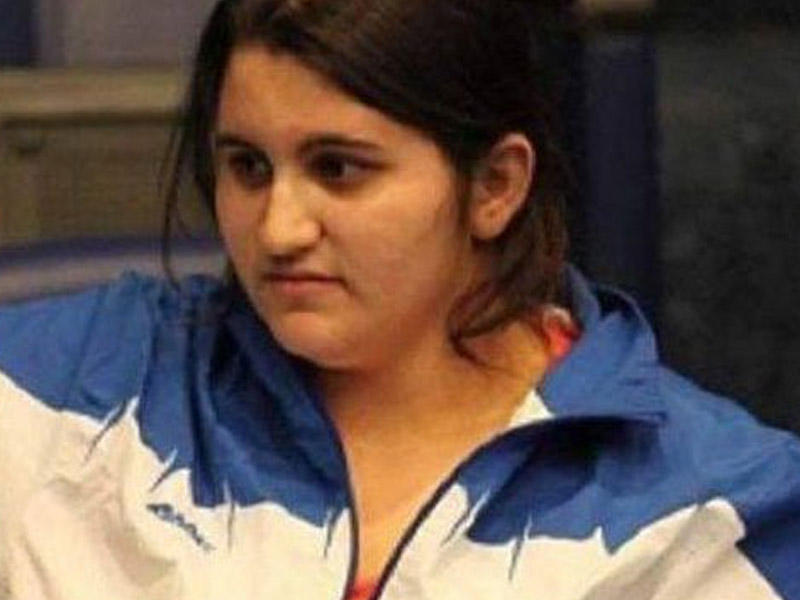 Anasının "bakirədir" dediyi idmançımızın oğlu oldu