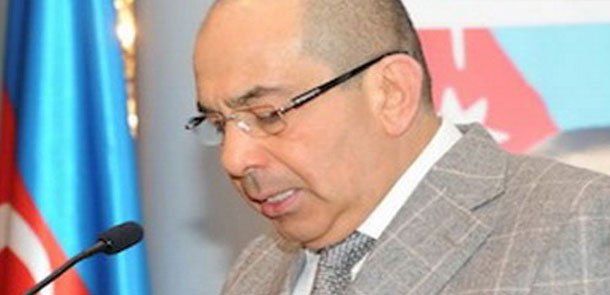 Generalın villasından çemodanla oğurlanan qızıllar: qulluqçu kimlərin güdazına gedir?