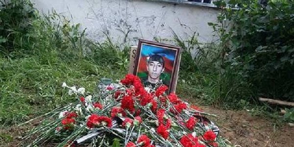 Şəhid hərbçimiz üç əsgərin həyatını xilas edib - TƏFƏRRÜAT