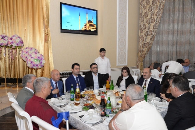 Nəsimi rayonunda " Bizi birləşdirən milli mənəvi dəyərlərimiz" mövzusunda tədbir keçirilmişdir