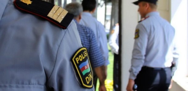 Bakı polisinin bu davranışı əcnəbi turisti heyrətləndirdi