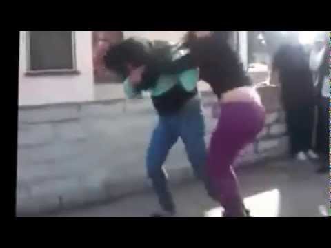 Bakının mərkəzində qadınlar arasında DAVA