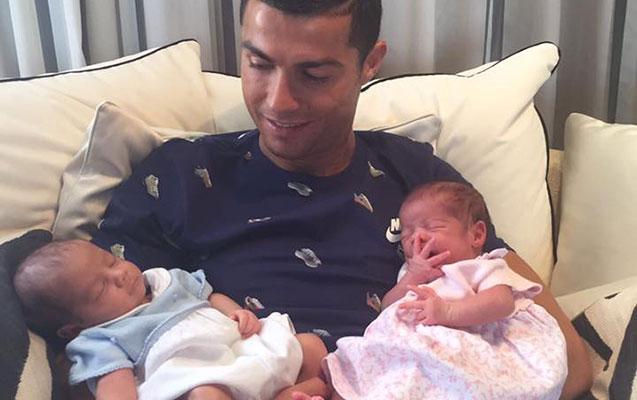 Bu da Ronaldonun əkizləri -FOTO