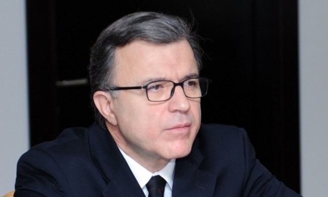 Nazir direktoru işdən qovdu - Yeyinti aşkar edilib
