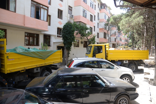 Nəsimi rayonunda aparılan abadlıq-quruculuq işləri sakinlərin rahatlığına xidmət edir