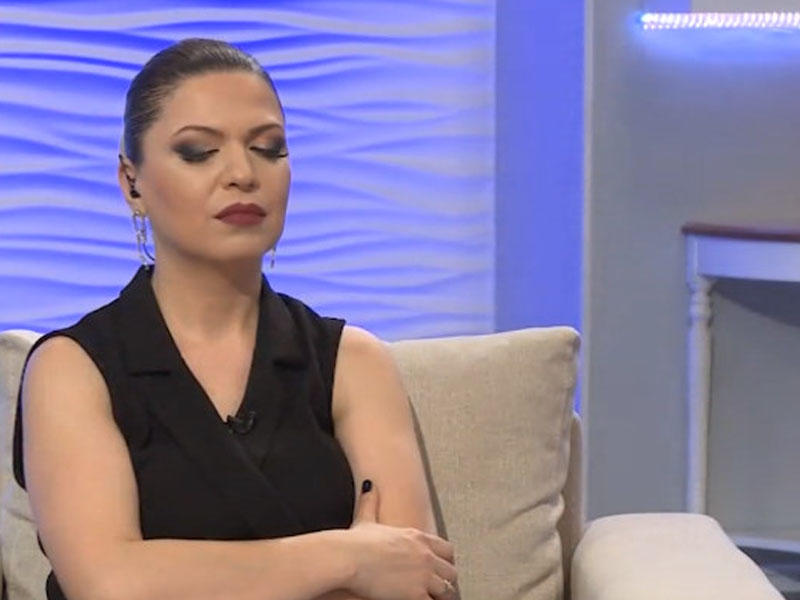 Zümrüd bu səbəbdən ARB TV-dən ayrılıb - TƏFƏRRÜAT