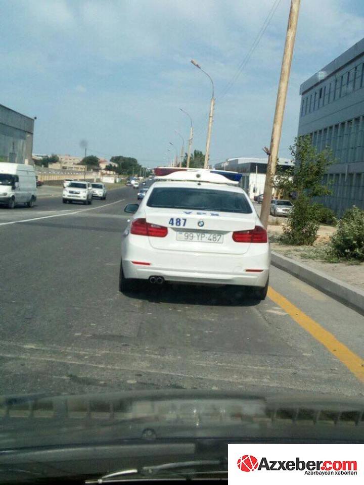 Bakıda yol polisi əlində sənəd olan sürücünü cərimələdi, 50 manatını alıb buraxdı - VİDEO 