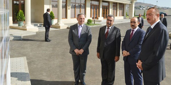 Jurnalistlər üçün üçüncü binanın təməli qoyuldu