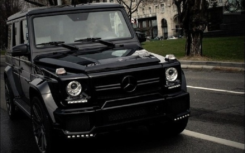 Bakıda idmançı "Galendewagen"lə ağır qəza törətdi: ölən var