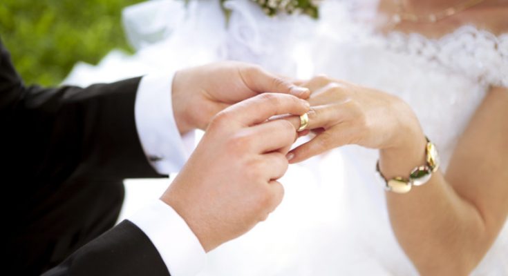 Azərbaycanda gəlin SPİD xəstəsi olduğunu ərindən gizlətdi, ara qarışdı