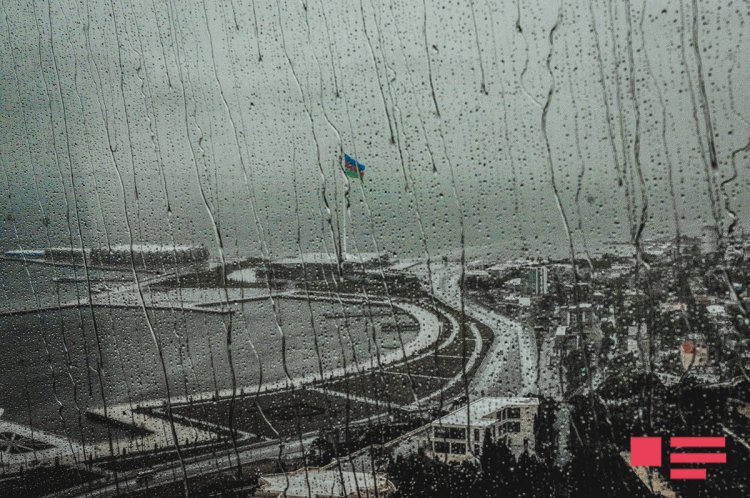 Külək davam edəcək, bəzi yerlərdə güclənəcək