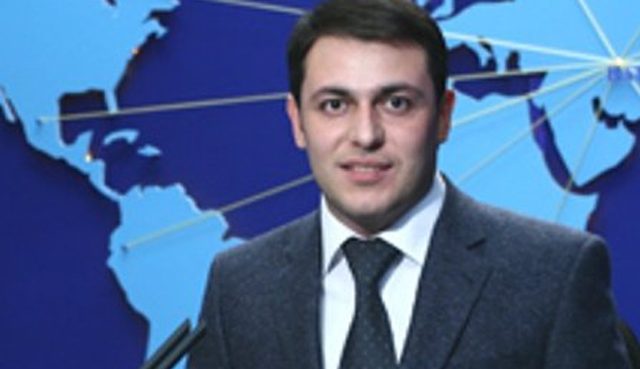Qardaşı dənizdə boğulan aparıcı: "Meyiti əllərimlə çıxartdım"