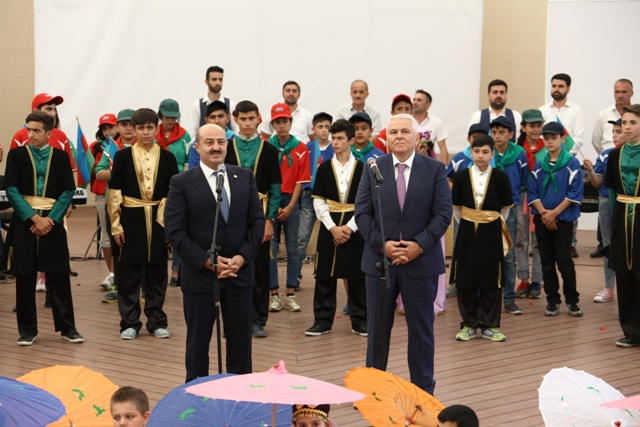 Nəsimili «Gənc İlhamçılar»ın Şəki şəhərində yay düşərgəsində istirahəti başa çatmışdır.