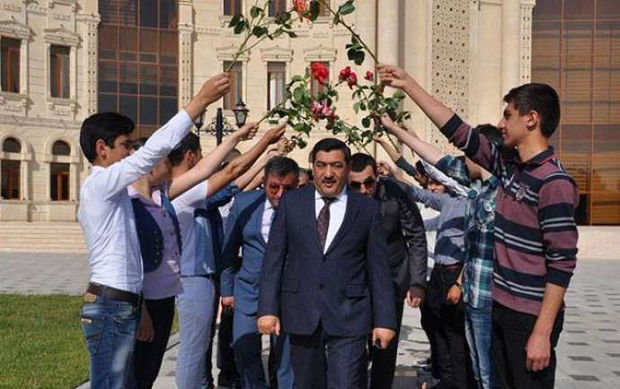 Keçmiş icra başçısının qardaşı işdən qovuldu