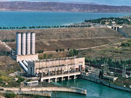 FHN əməkdaşları 5 nəfəri boğulmaqdan xilas etdi