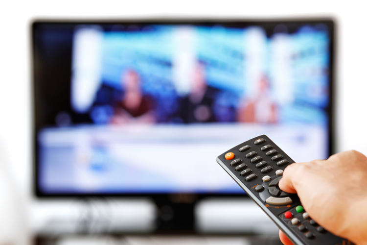 Bütün telekanallar dil normalarını pozur - Nəticələr açıqlandı
