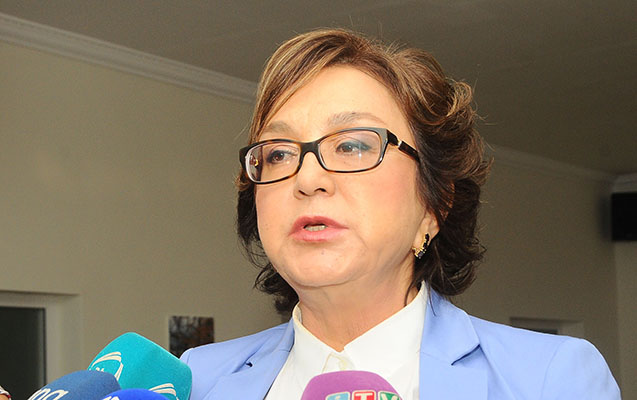 Məleykə Abbaszadə: "Azərbaycanda ali məktəbə qəbulda test imtahanı ləğv edilir"