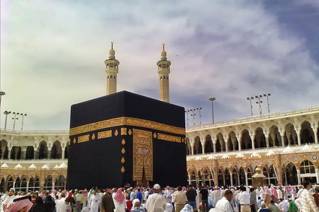 Azərbaycandan Həccə gedən ilk zəvvar qrupu Ümrə ziyarətini yerinə yetirib