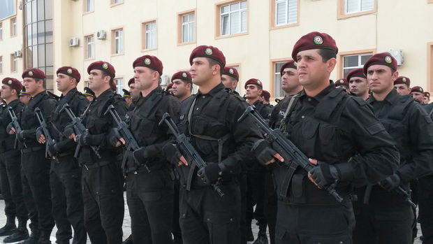 Azərbaycanda polis gücləndirilmiş iş rejiminə keçir