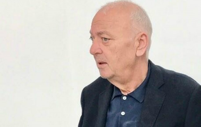 Çovdarovun vəkili məhkəmədən vaxt istədi