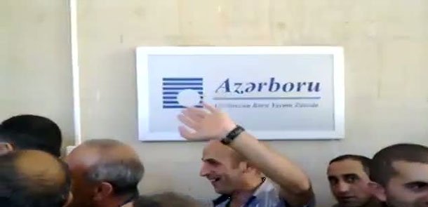 Sumqayıtda zavod işçiləri 2 aydır maaş ala bilmir