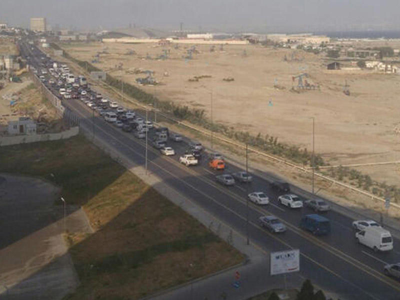 Bakıda ağır yol qəzası: 2 ölü, 3 yaralı