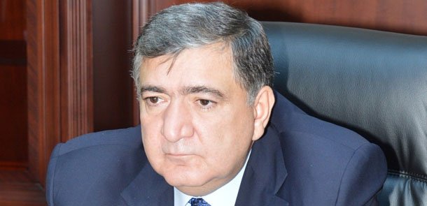 Nazir departament rəhbərini və müavinini işdən çıxartdı