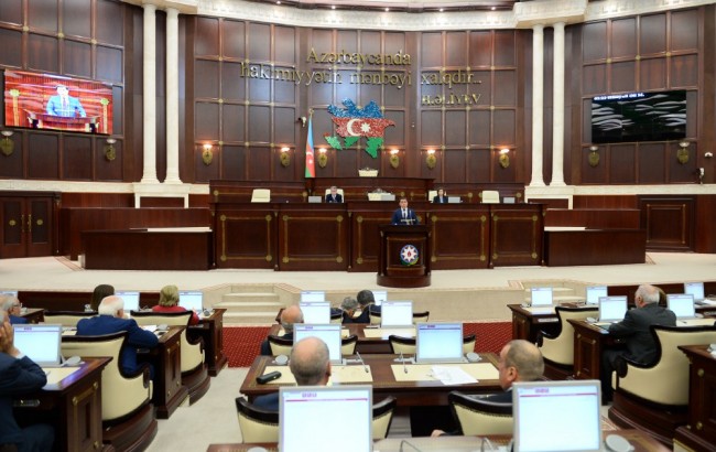Bu deputatlar mandatdan məhrum ediləcək - Nizamnamə dəyişir