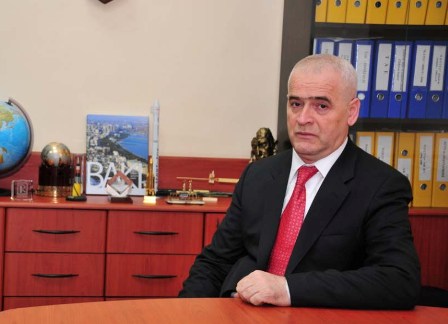 Nazir müavini nazirlə quda oldu