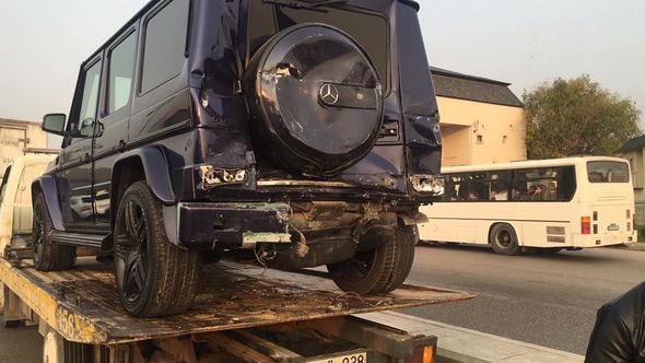 Məşhur ekstrasens “Gelandewagen”lə Bakıda qəzaya düşdü - FOTO