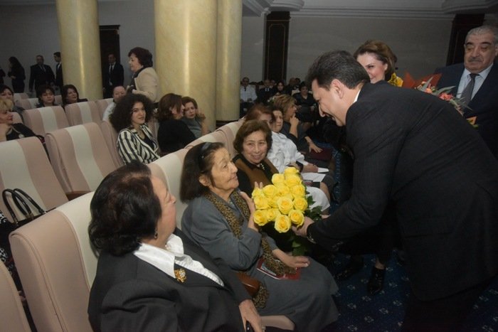 Zemfira Topçubaşova vəfat edib