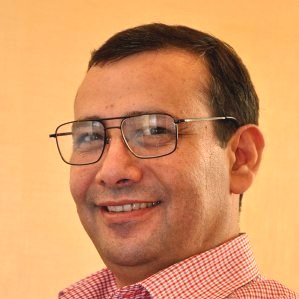 İki bənzər şəkil, iki şəhid atası...